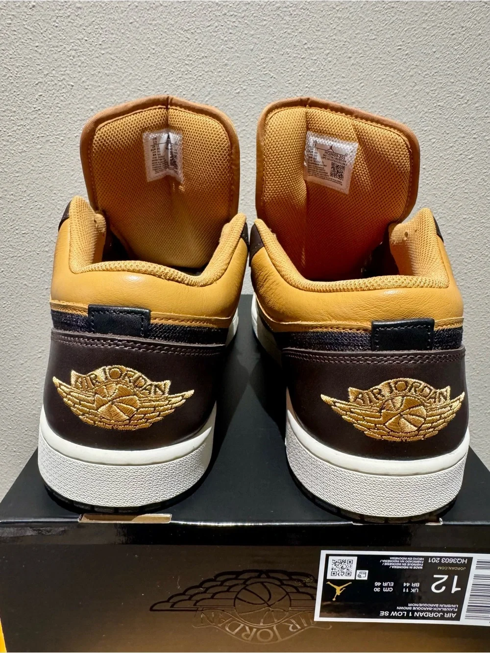 Jordan 1 Low SE Size 12